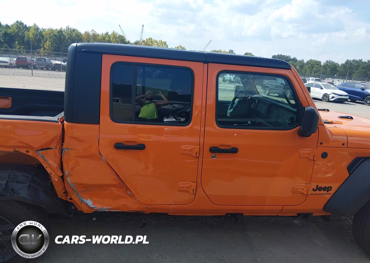 2025 Jeep Gladiator Sport S VIN:1C6PJTAG4SL526956 - 14