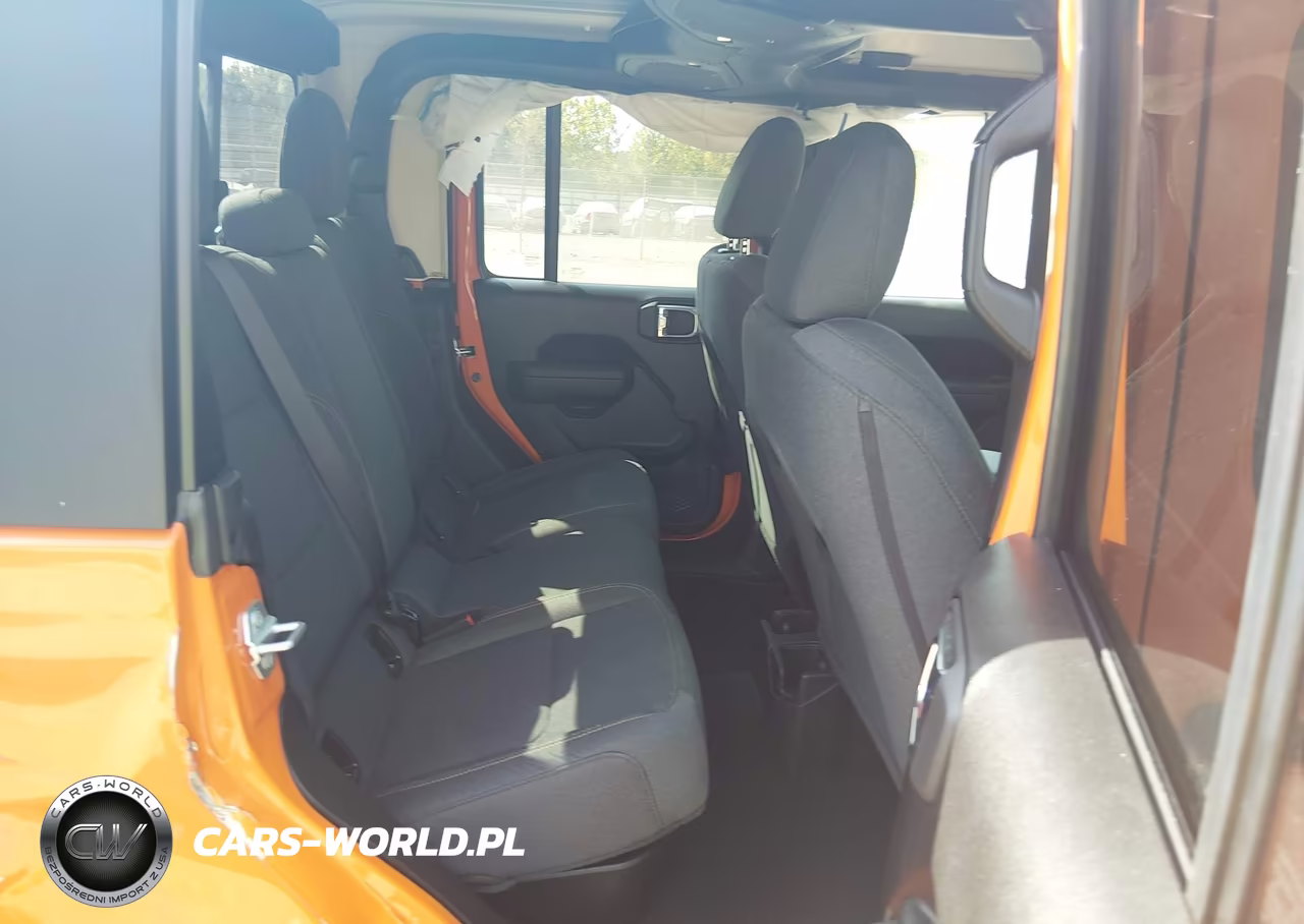 2025 Jeep Gladiator Sport S VIN:1C6PJTAG4SL526956 - 8