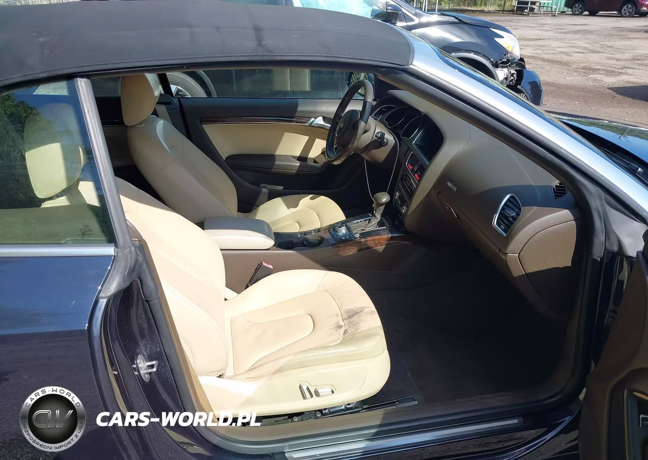 2013 Audi A5 2.0T Premium VIN:WAUJFAFH3DN015992 - 5