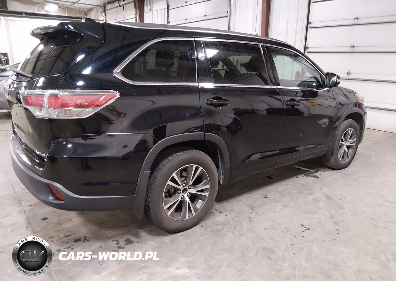 2016 Toyota Highlander Xle V6 VIN:5TDJKRFHXGS297074 - 4