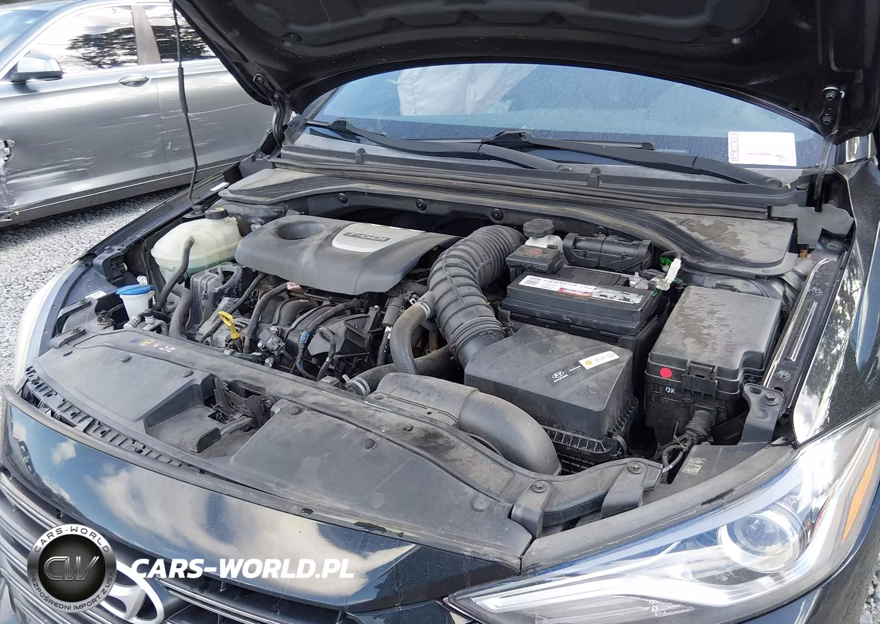 2018 Hyundai Elantra Sport VIN:KMHD04LB4JU498652 - 10