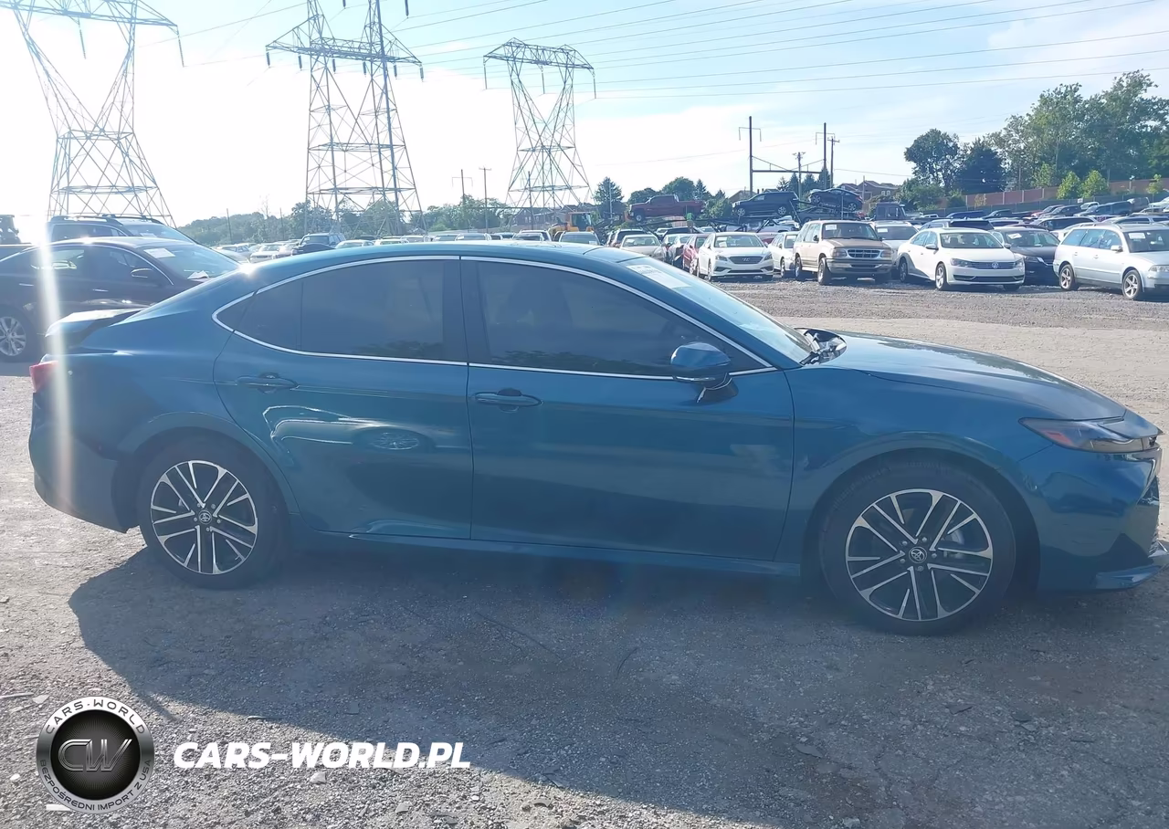 2026 Toyota Camry Xle VIN:4T1DBADK7TU043918 - 14