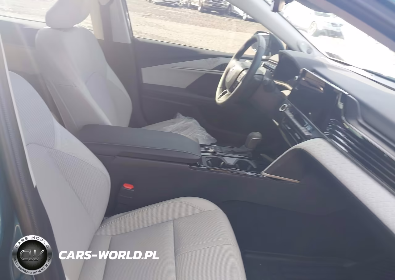 2026 Toyota Camry Xle VIN:4T1DBADK7TU043918 - 5