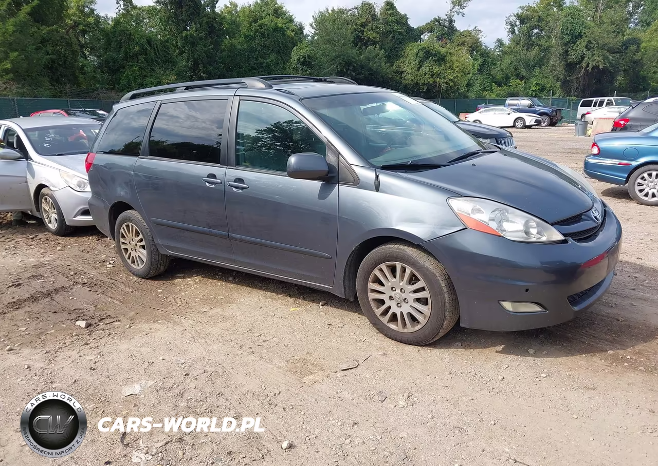 2010 Toyota Sienna Xle