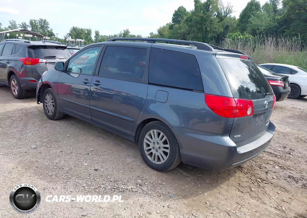 2010 Toyota Sienna Xle VIN:5TDYK4CC5AS331486 - 3