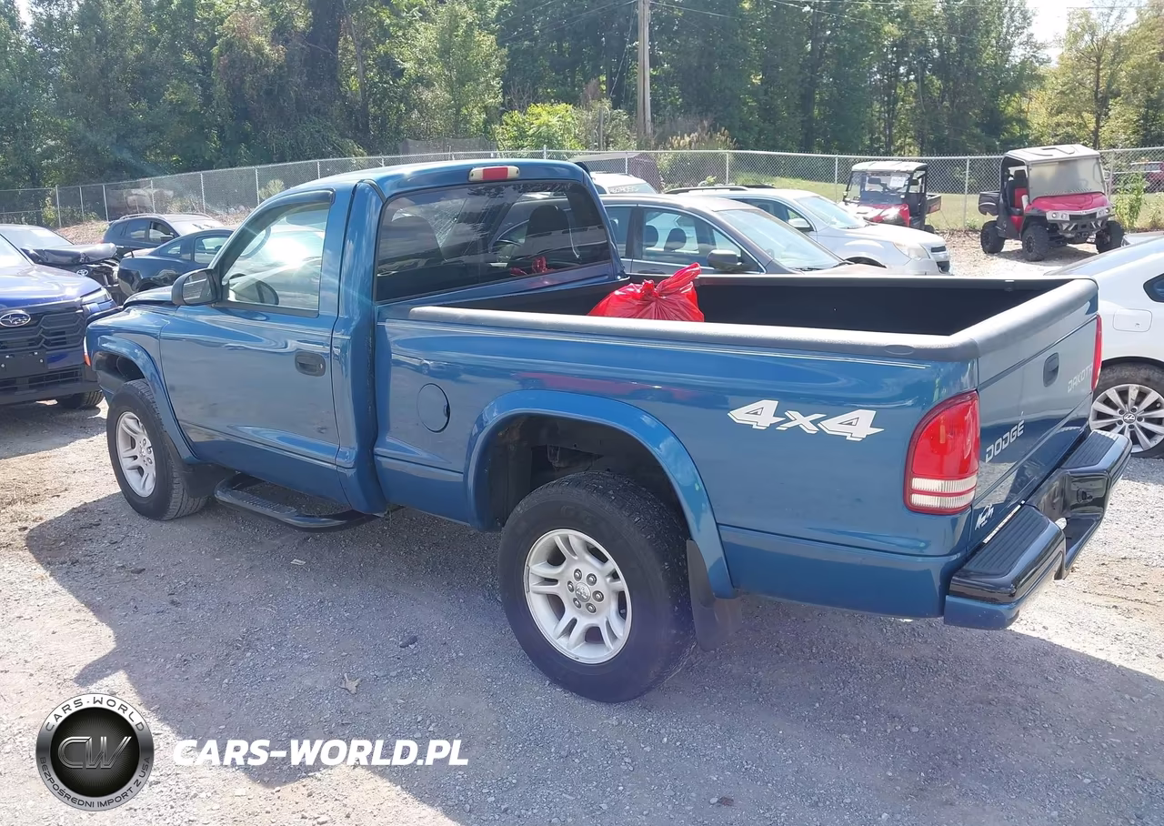 2003 Dodge Dakota Sport VIN:1D7GG36N53S119529 - 3