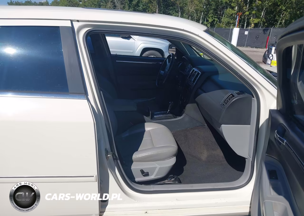 2006 Chrysler 300 Touring VIN:2C3KK53G76H284275 - 5