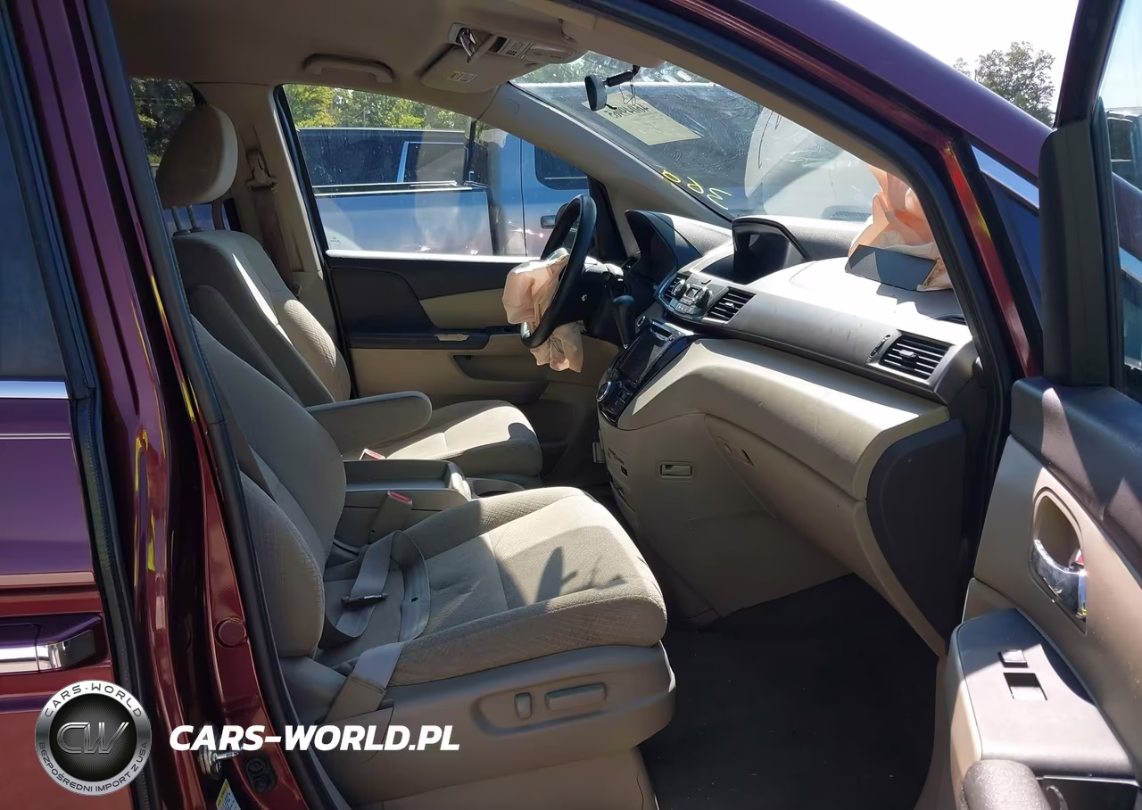 2016 Honda Odyssey Se VIN:5FNRL5H35GB055694 - 5