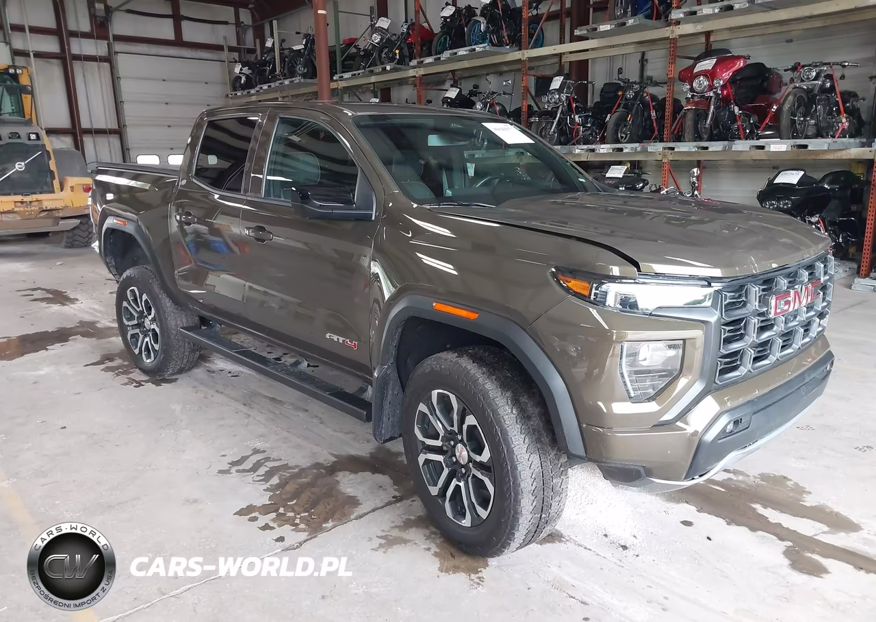 2024 GMC Canyon 4Wd At4