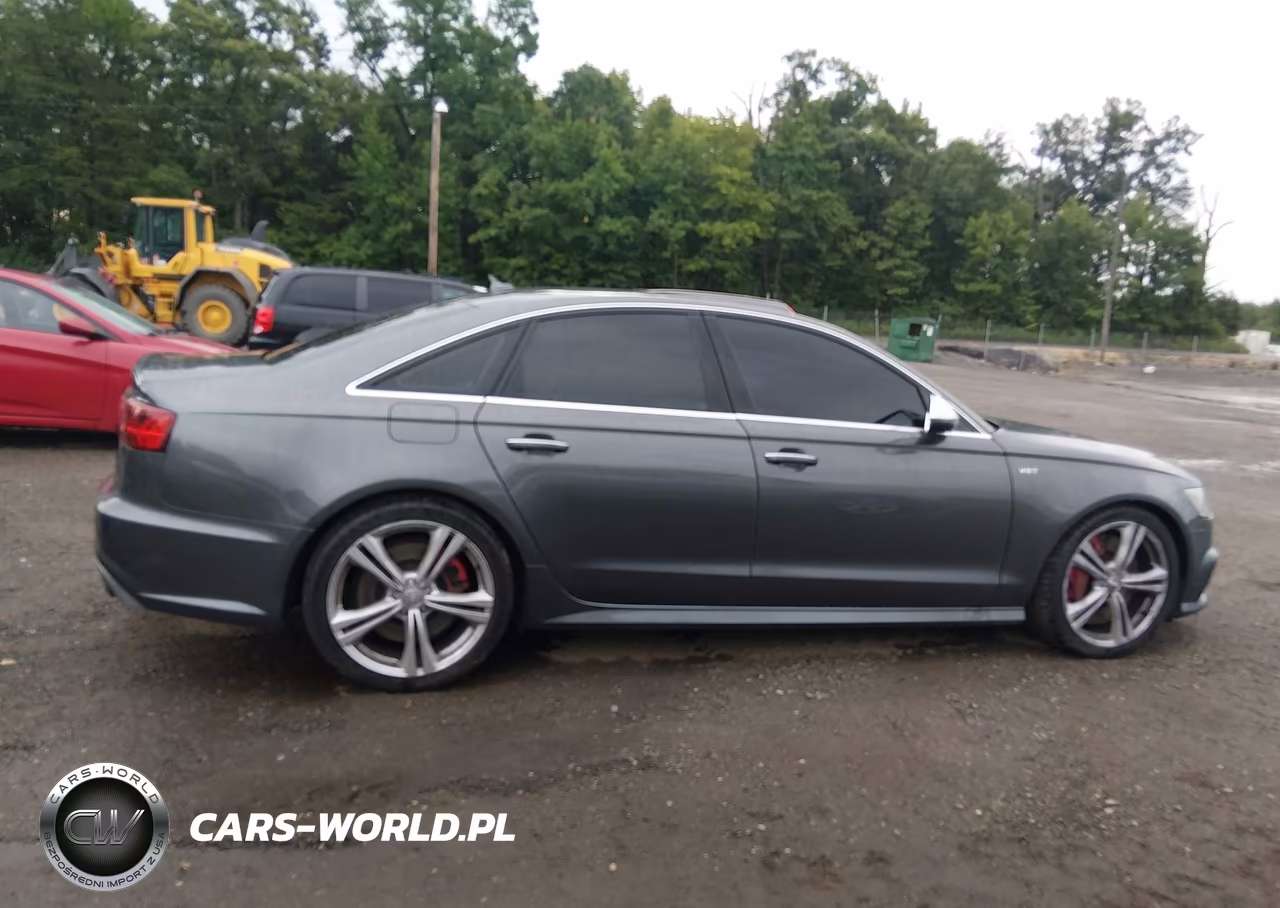 2018 Audi S6 4.0T Premium Plus VIN:WAUHFBFC0JN103130 - 13
