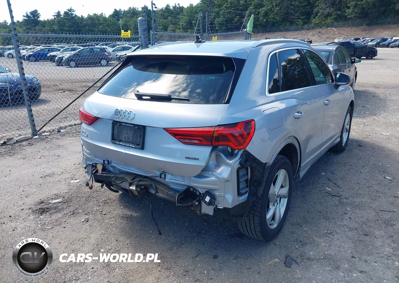 2020 Audi Q3 Premium Plus 45 Tfsi Quattro Tiptronic VIN:WA1BECF3XL1058509 - 4