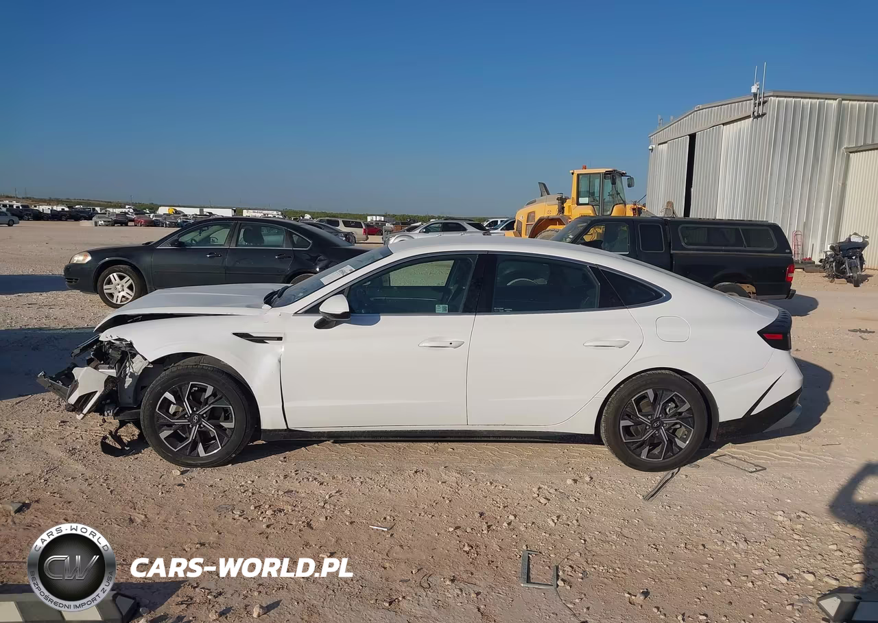 2024 Hyundai Sonata Sel VIN:KMHL64JA1RA424395 - 14