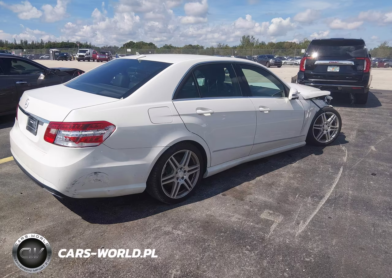 2010 Mercedes-Benz E 350 VIN:WDDHF5GB2AA090436 - 4