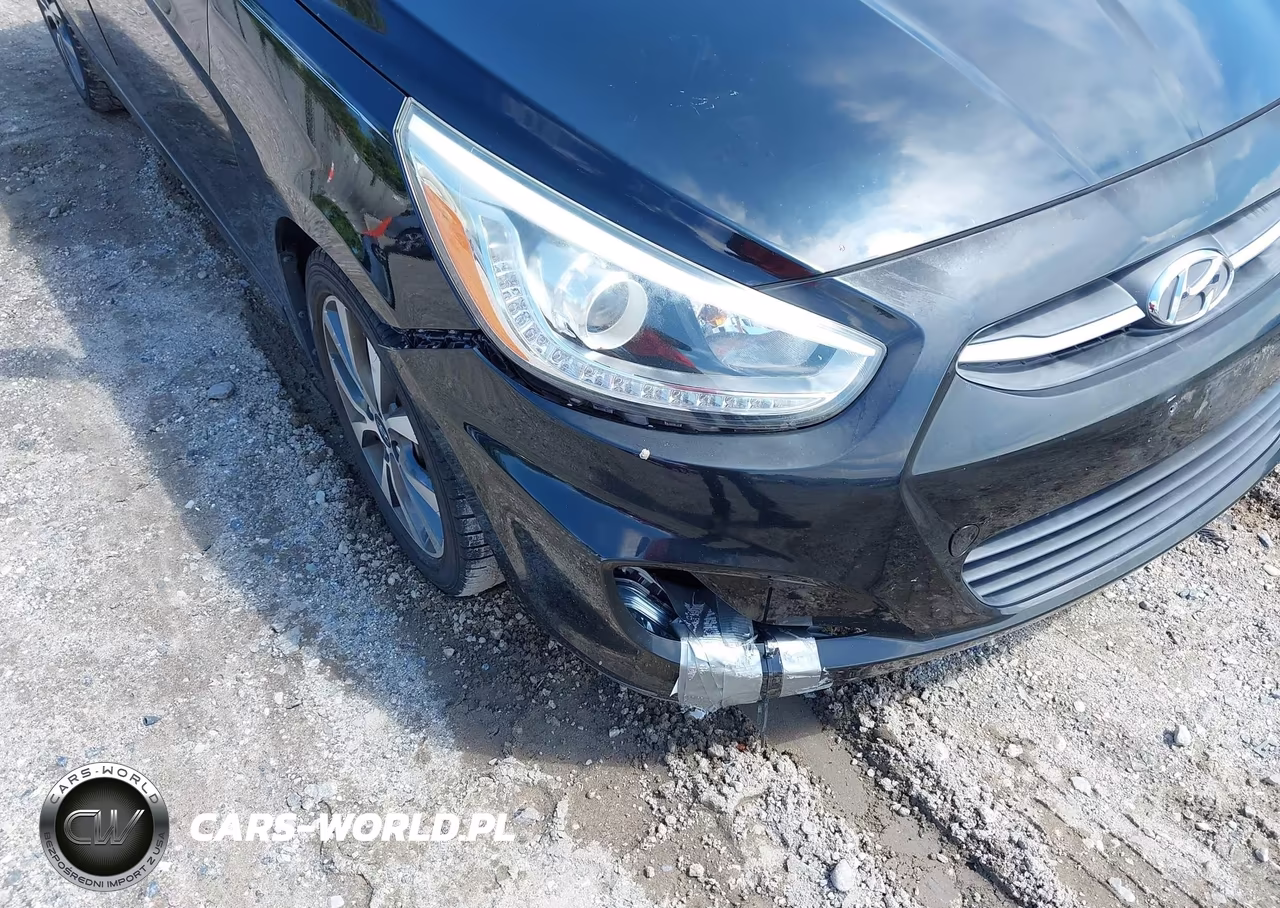 2015 Hyundai Accent Sport VIN:KMHCU5AE5FU233149 - 13