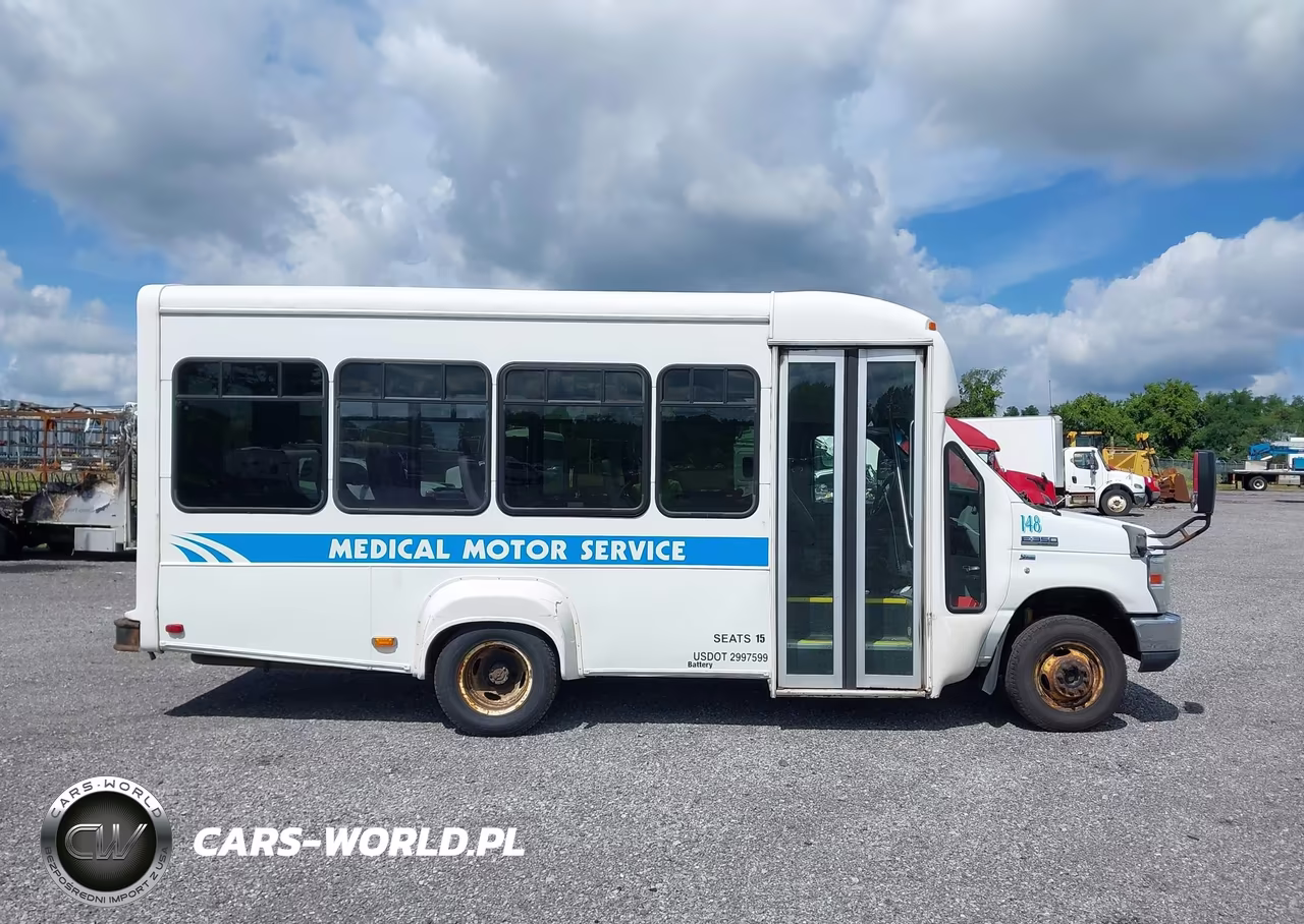 2013 Ford E-350 Cutaway VIN:1FDEE3FL8DDA05886 - 13