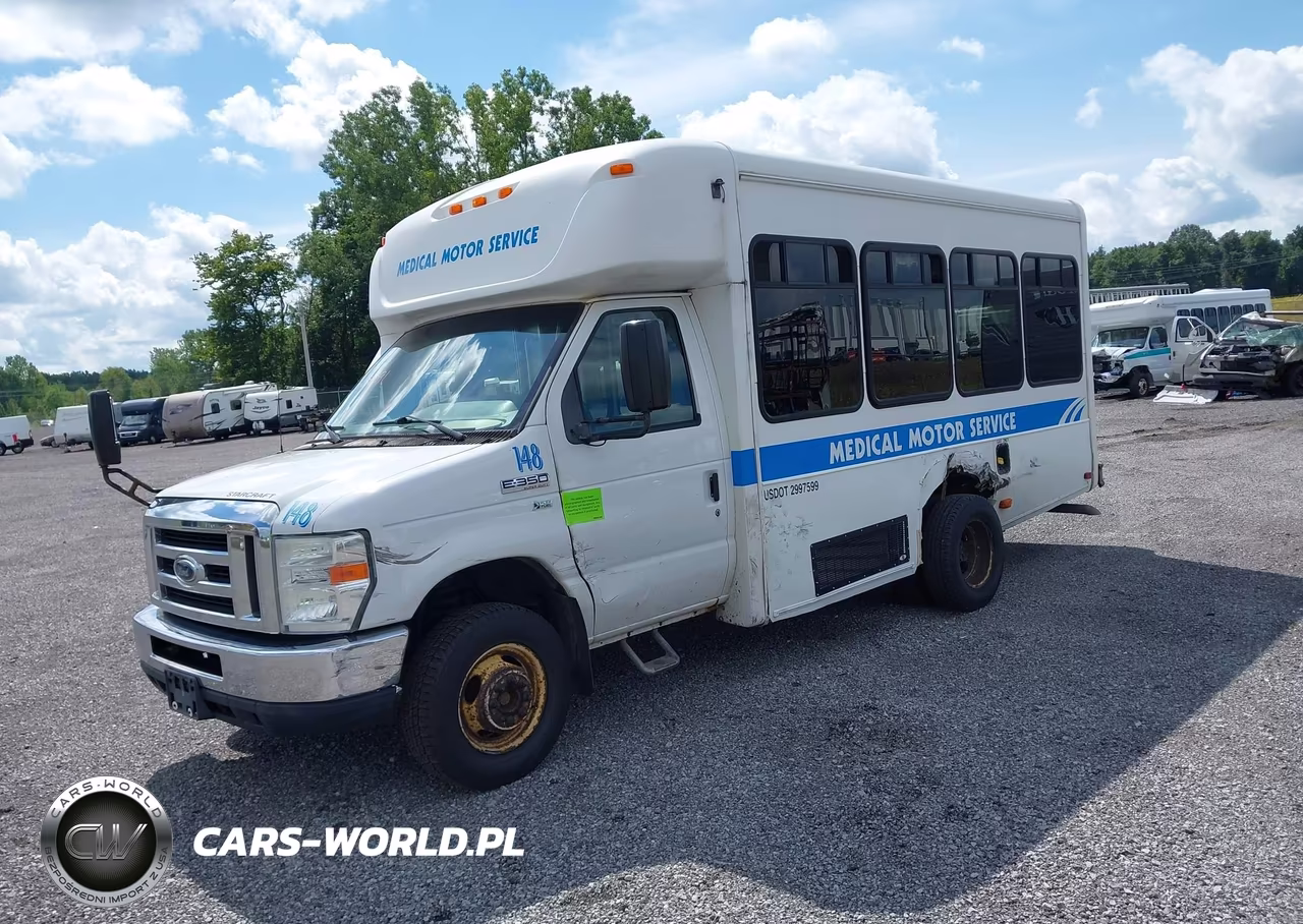 2013 Ford E-350 Cutaway VIN:1FDEE3FL8DDA05886 - 2