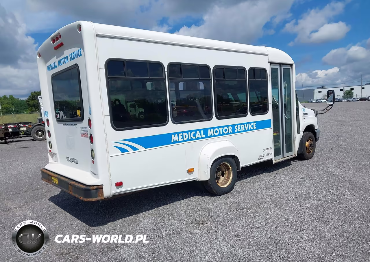 2013 Ford E-350 Cutaway VIN:1FDEE3FL8DDA05886 - 4