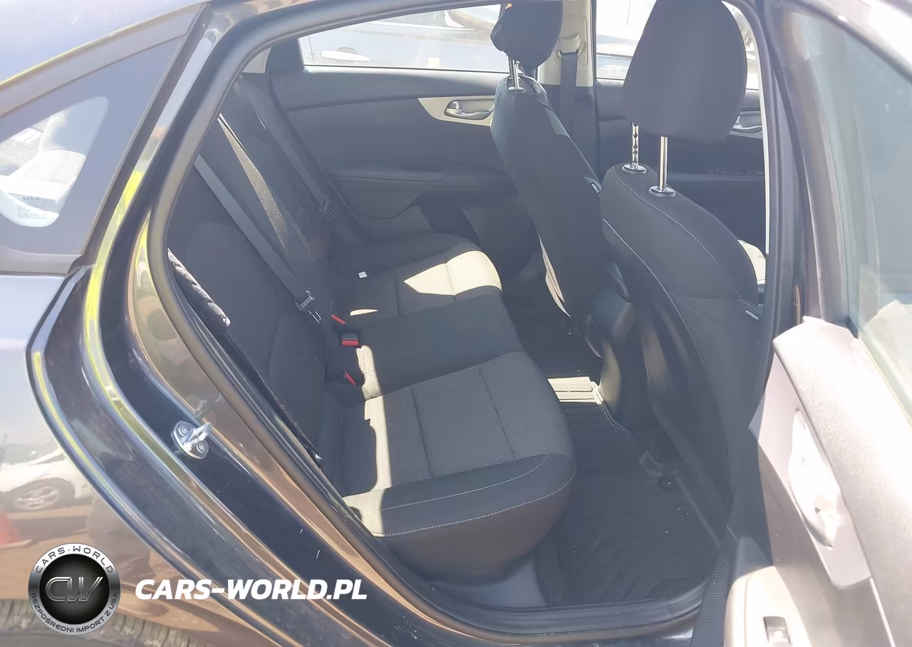 2024 Kia Forte Lxs VIN:3KPF24AD9RE819400 - 8
