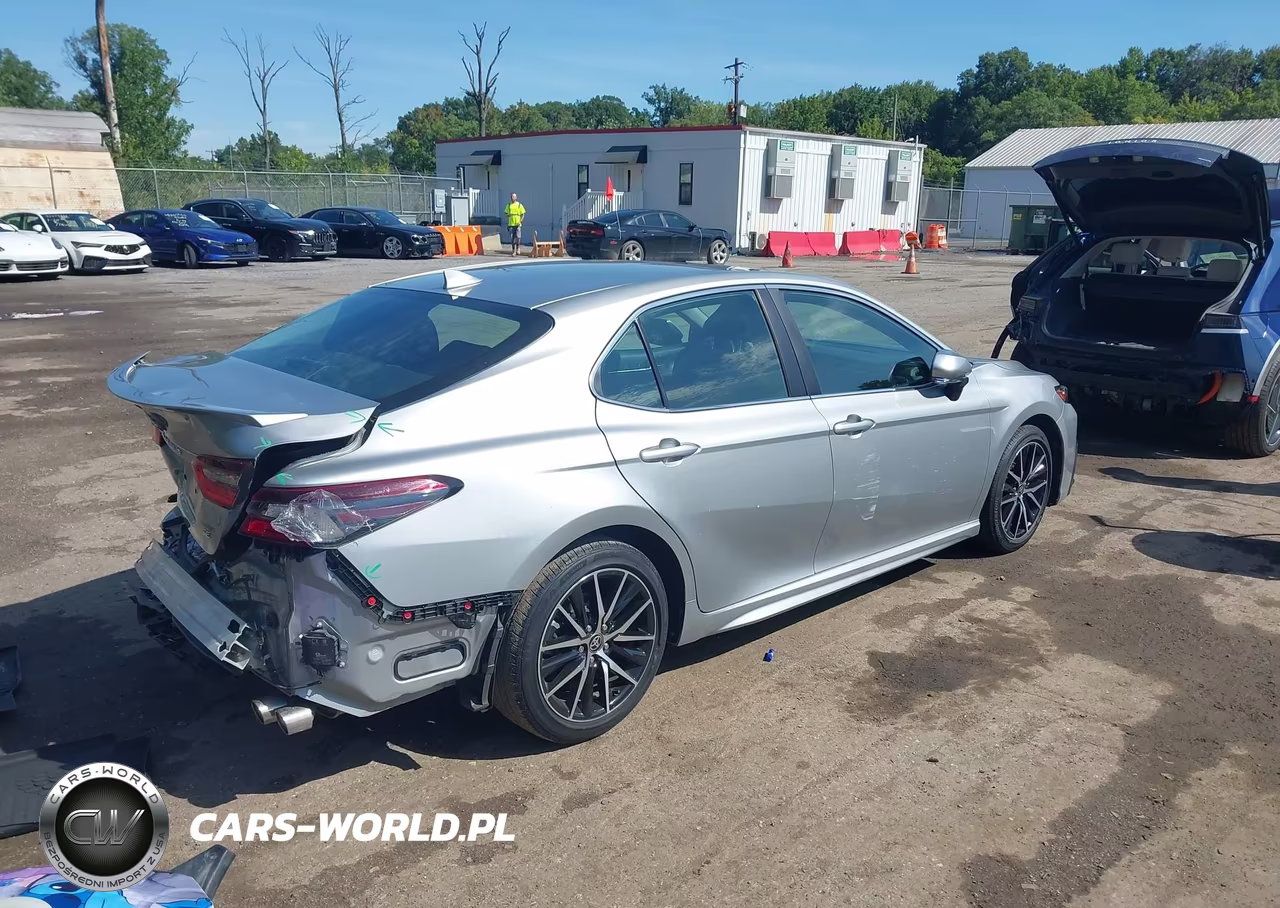 2021 Toyota Camry Se VIN:4T1T11AK9MU436291 - 4