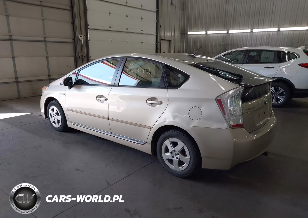 2011 Toyota Prius Two VIN:JTDKN3DU3B0257178 - 3