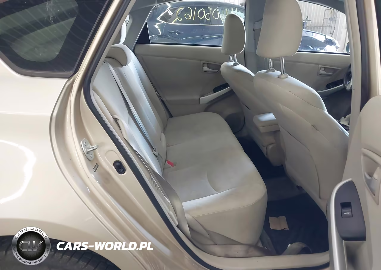 2011 Toyota Prius Two VIN:JTDKN3DU3B0257178 - 8