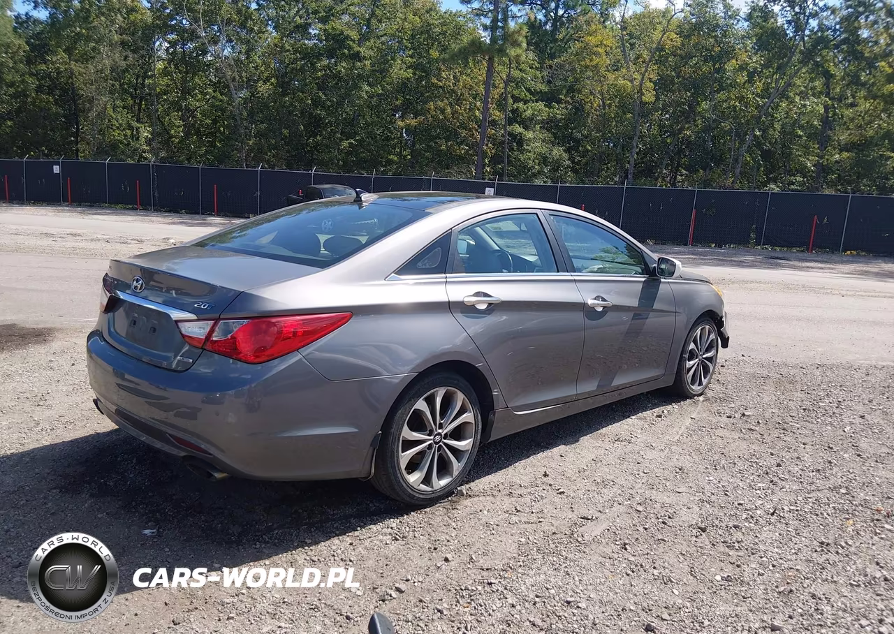 2013 Hyundai Sonata Limited 2.0T VIN:5NPEC4AB1DH658780 - 4