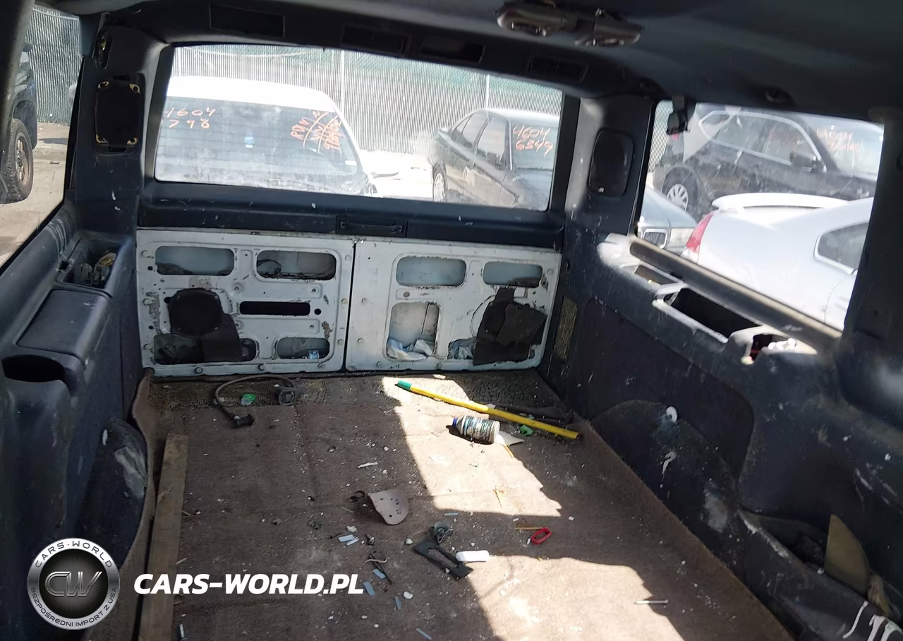 2000 Chevrolet Astro VIN:1GNEL19W7YB191482 - 8