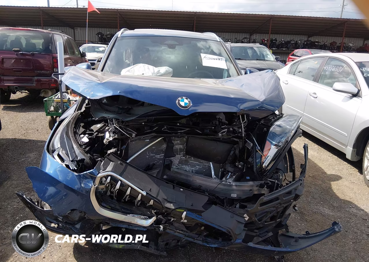 2025 BMW X1 xDrive28I VIN:WBX73EF04S5201080 - 12