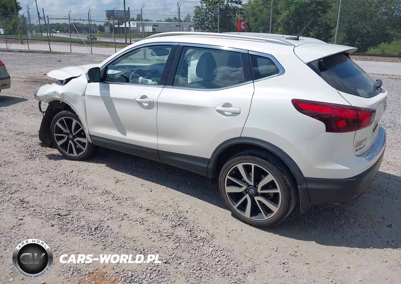 2019 Nissan Rogue Sport Sl VIN:JN1BJ1CR7KW624130 - 3
