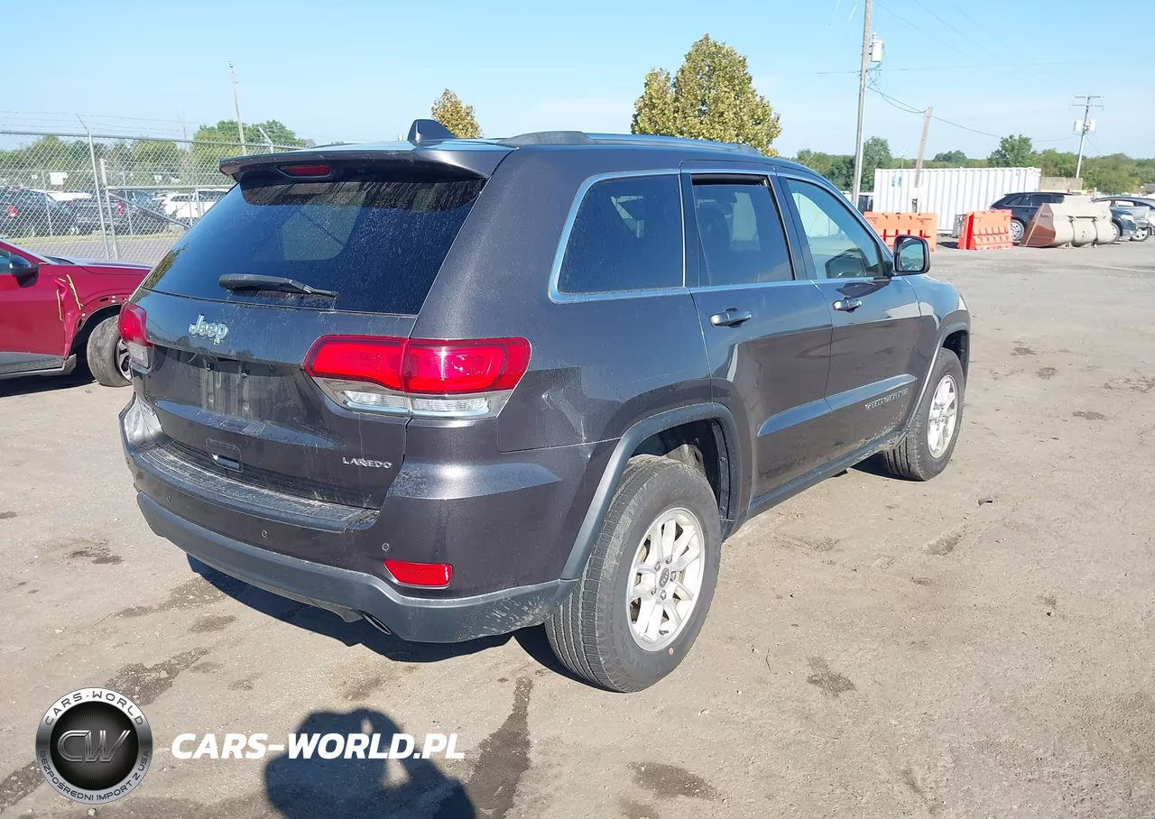 2020 Jeep Grand Cherokee Laredo E 4X4 VIN:1C4RJFAG6LC335687 - 4