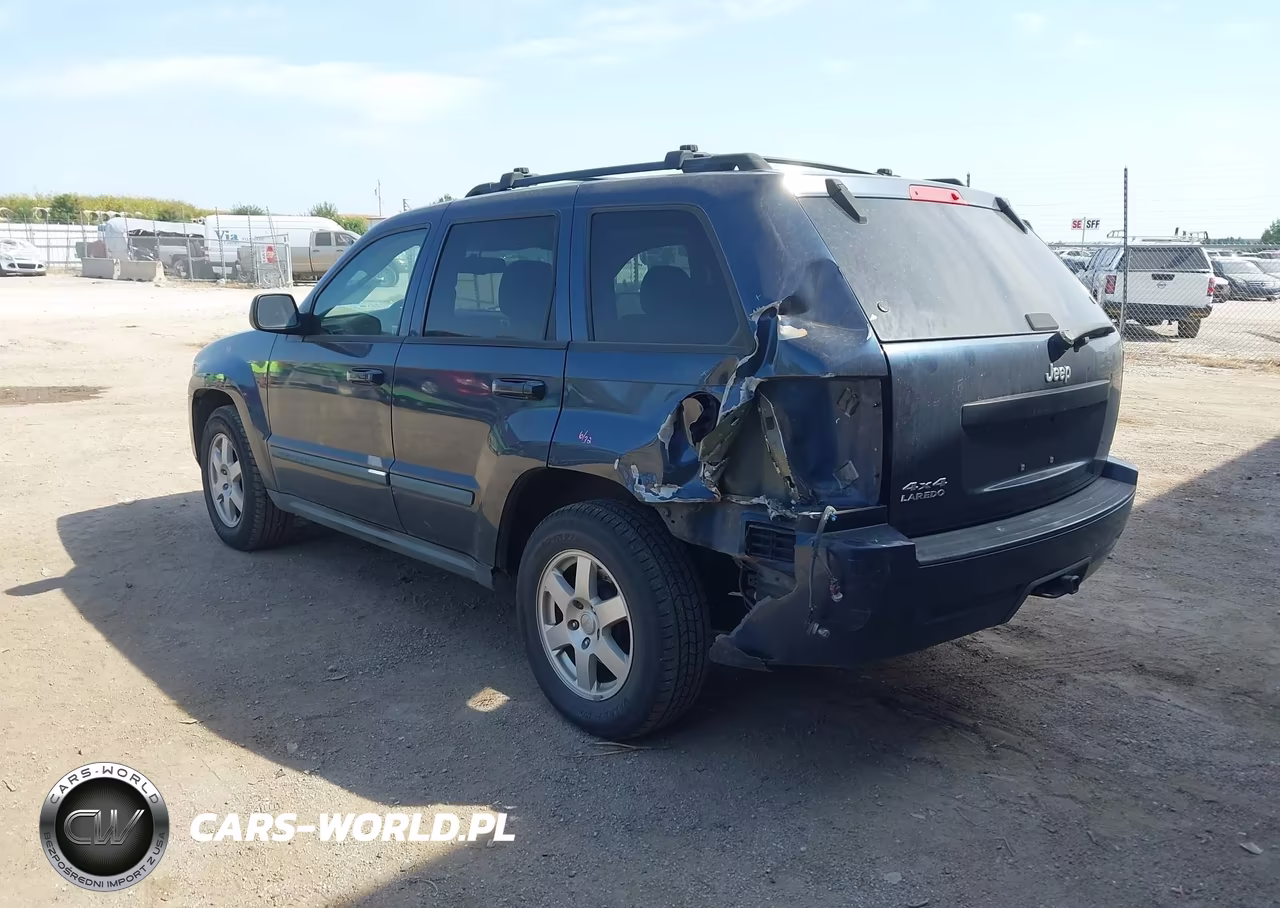 2009 Jeep Grand Cherokee Laredo VIN:1J8GR48KX9C533317 - 3