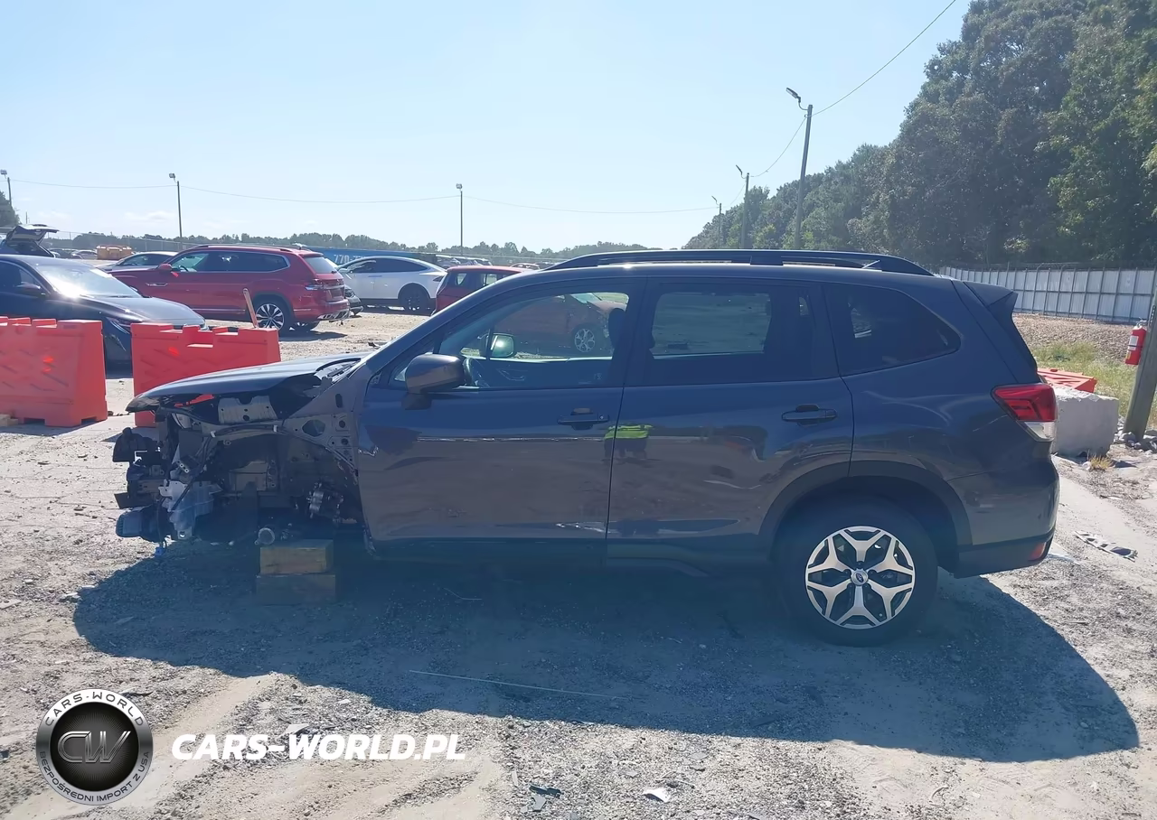 2021 Subaru Forester Premium VIN:JF2SKAJC6MH493516 - 15