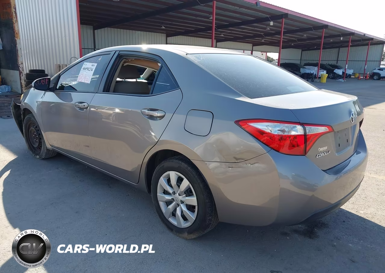 2015 Toyota Corolla Le VIN:2T1BURHE3FC305315 - 3