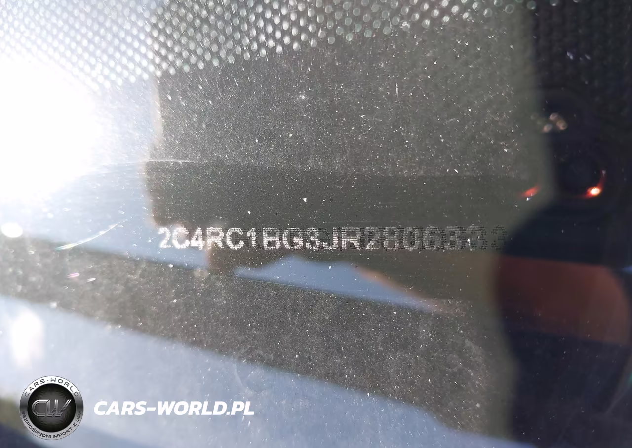 2018 Chrysler Pacifica Touring L VIN:2C4RC1BG3JR280633 - 9