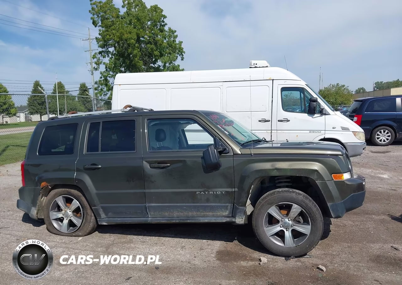 2016 Jeep Patriot High Altitude Edition VIN:1C4NJRFB0GD572320 - 13