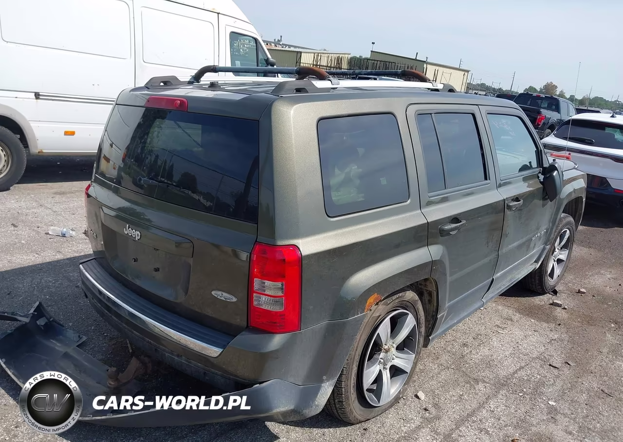 2016 Jeep Patriot High Altitude Edition VIN:1C4NJRFB0GD572320 - 4