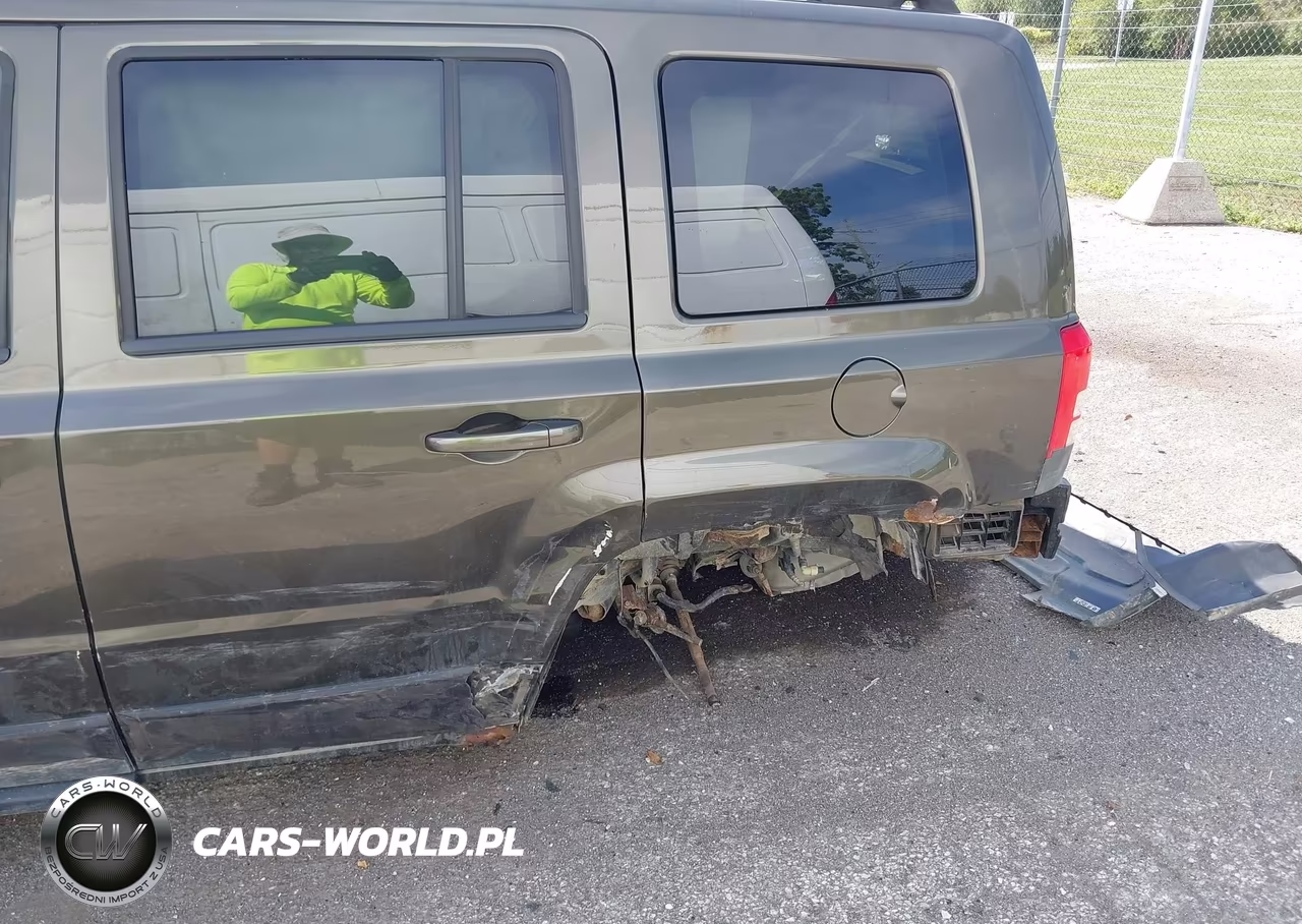 2016 Jeep Patriot High Altitude Edition VIN:1C4NJRFB0GD572320 - 6