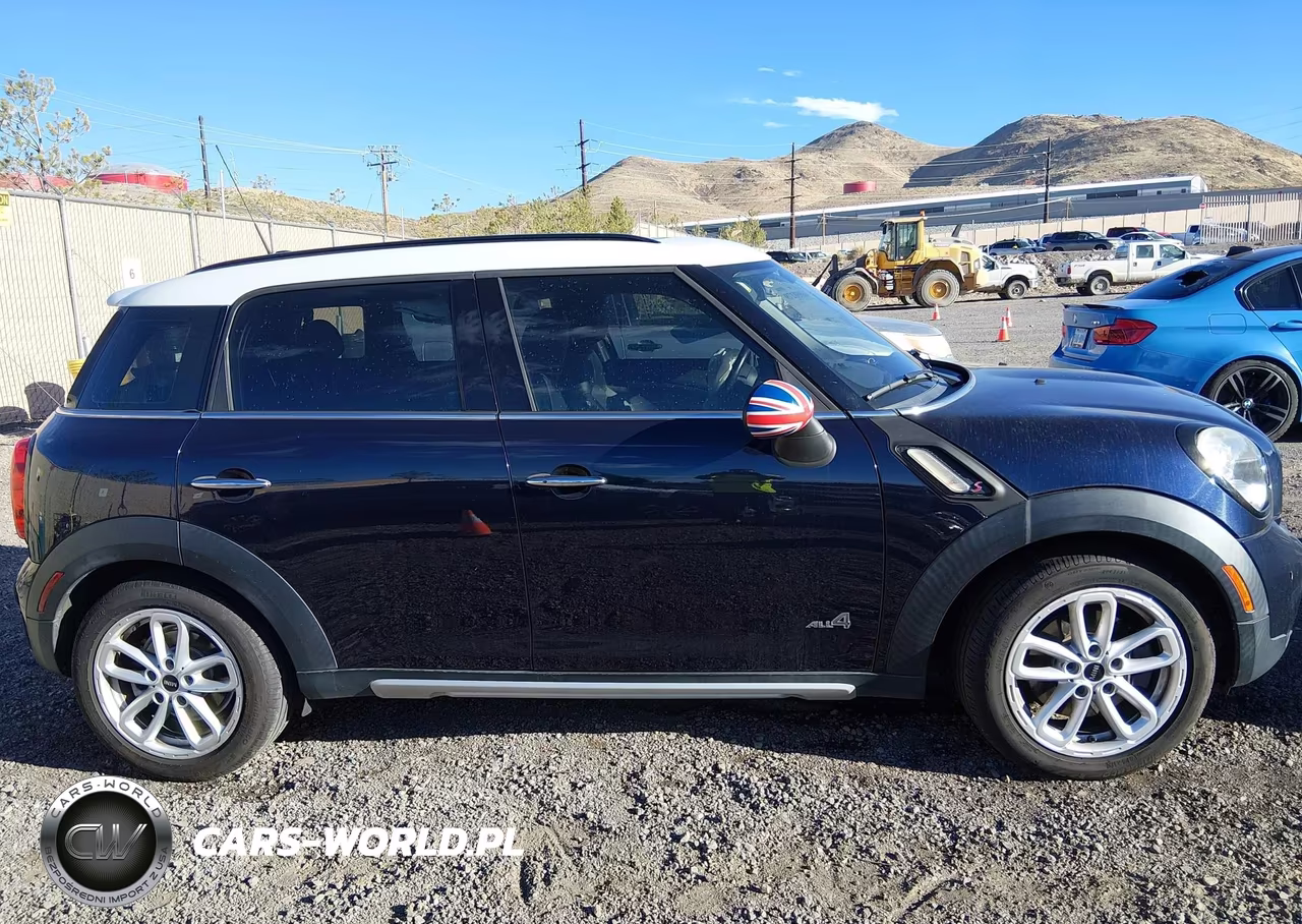 2016 Mini Countryman Cooper S VIN:WMWZC5C50GWP49324 - 13