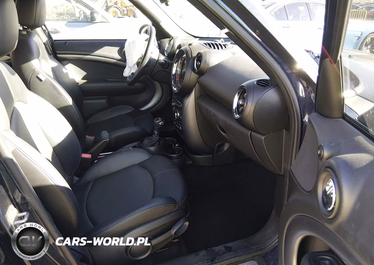 2016 Mini Countryman Cooper S VIN:WMWZC5C50GWP49324 - 5