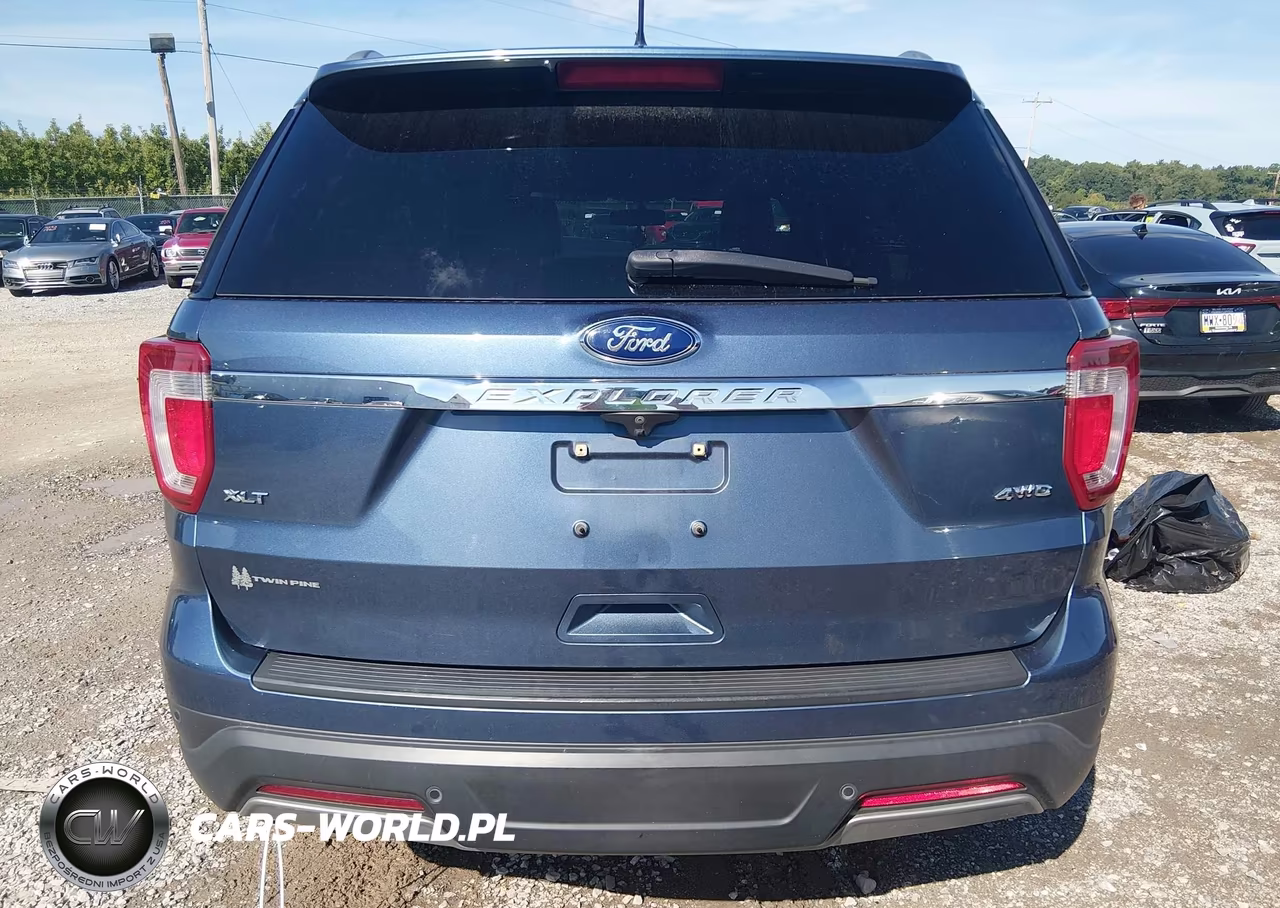 2019 Ford Explorer Xlt VIN:1FM5K8D81KGA43914 - 16