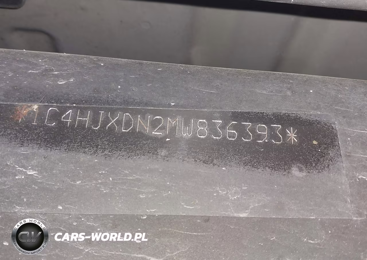 2021 Jeep Wrangler Unlimited Willys 4X4 VIN:1C4HJXDN2MW836393 - 9
