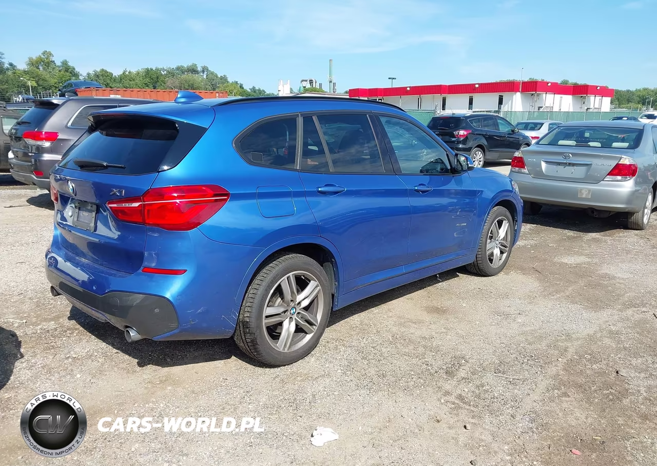 2017 BMW X1 xDrive28I VIN:WBXHT3C33H5F80267 - 4