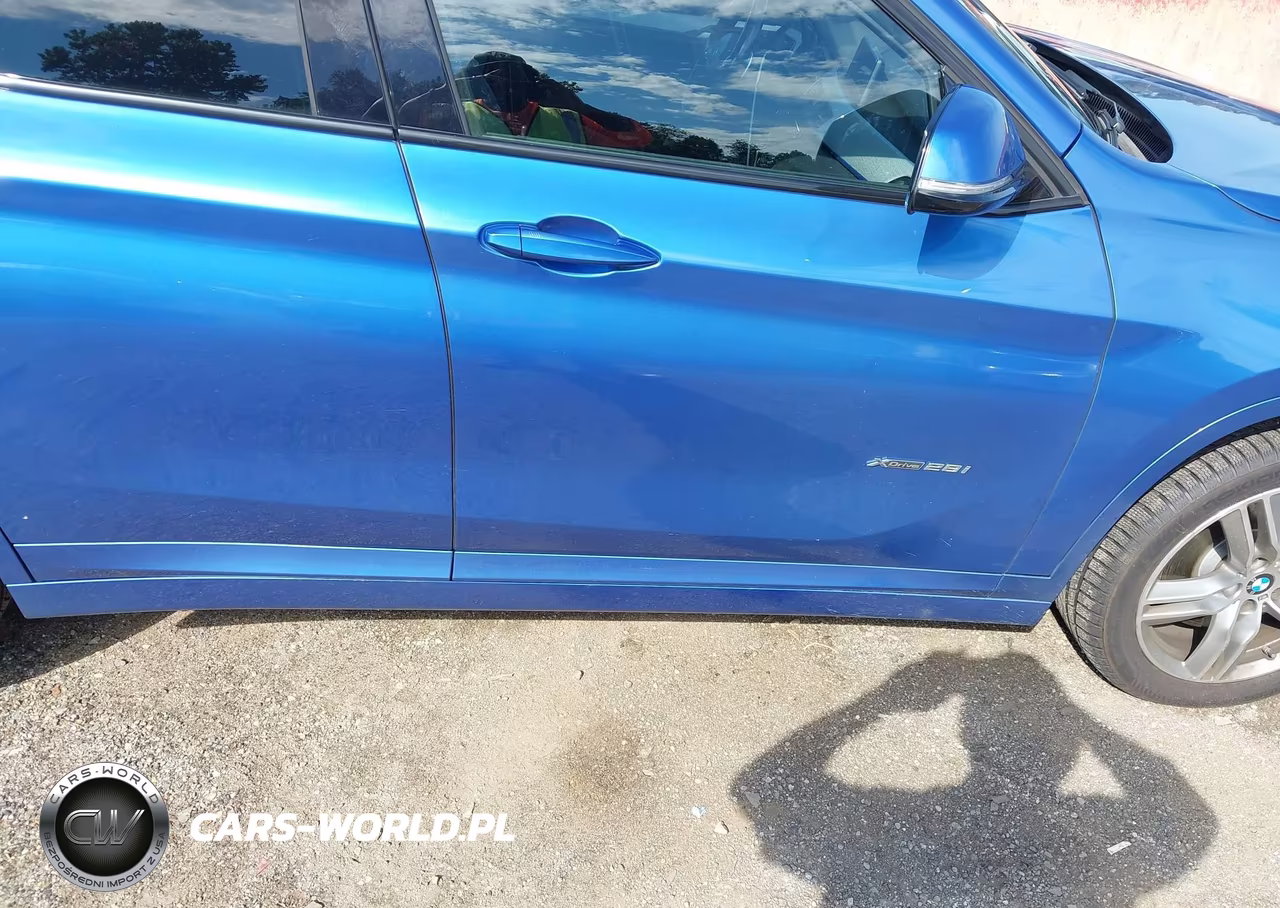2017 BMW X1 xDrive28I VIN:WBXHT3C33H5F80267 - 6