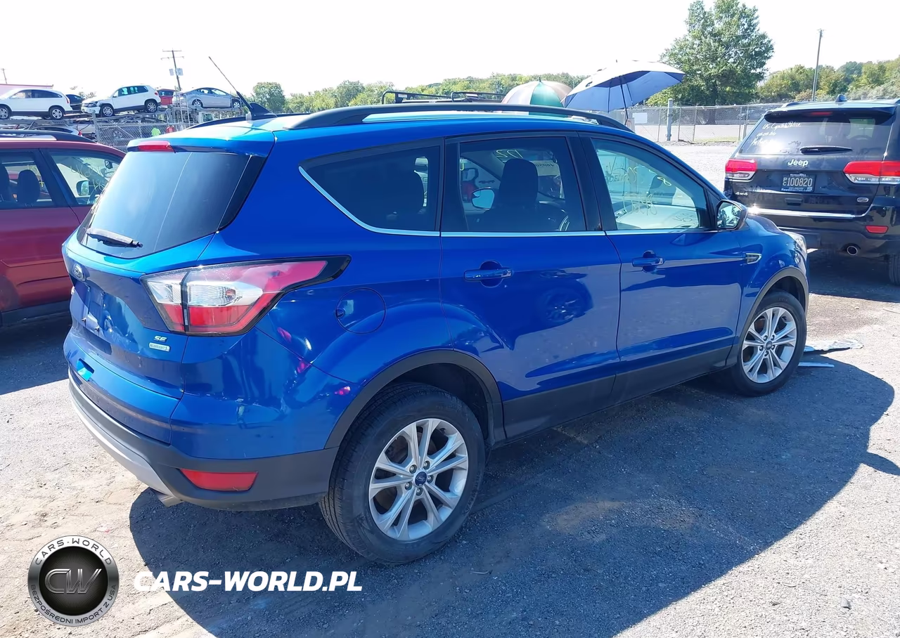 2018 Ford Escape Se VIN:1FMCU0GDXJUD01049 - 4