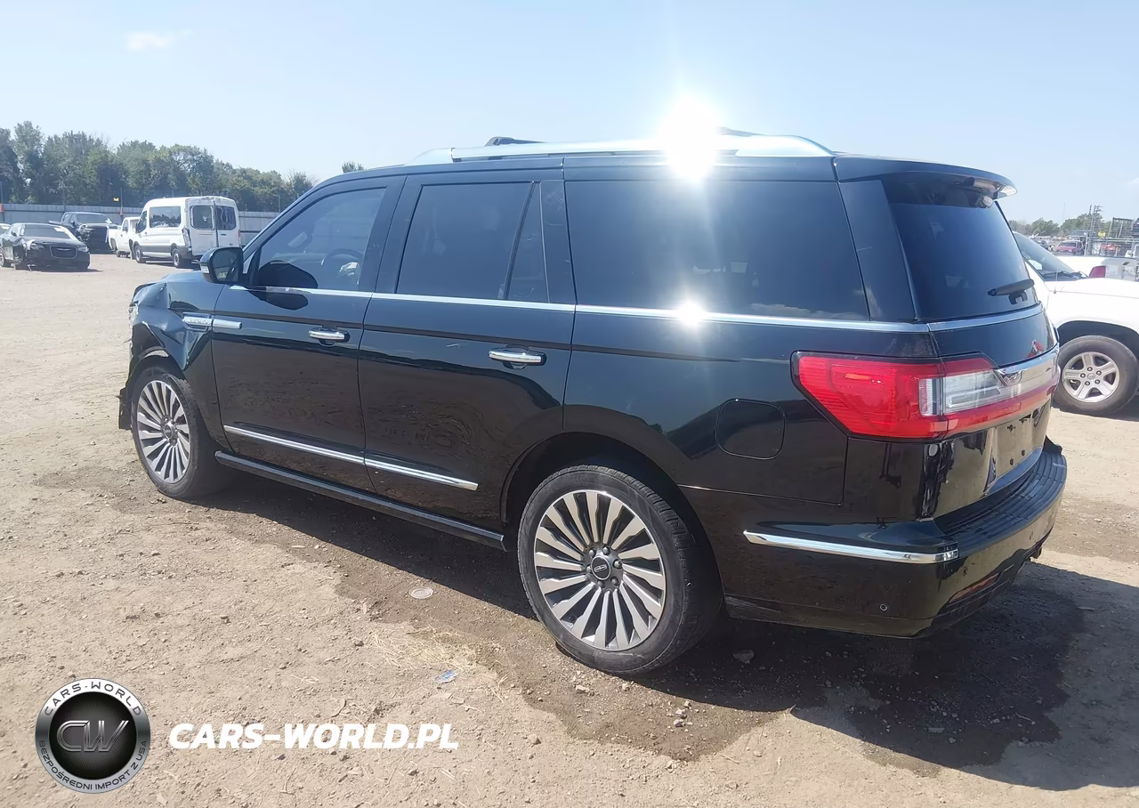 2018 Lincoln Navigator Reserve VIN:5LMJJ2LT6JEL09648 - 3