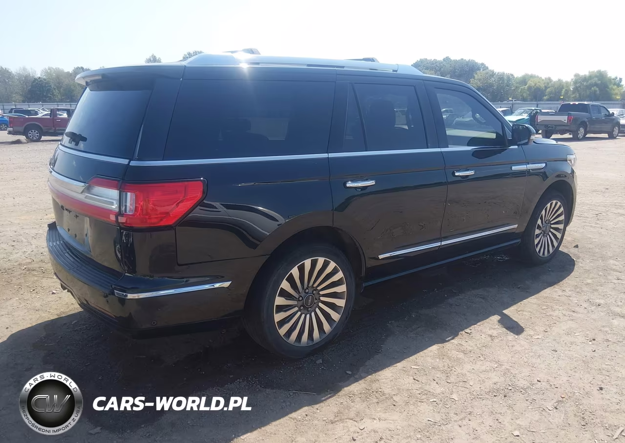 2018 Lincoln Navigator Reserve VIN:5LMJJ2LT6JEL09648 - 4
