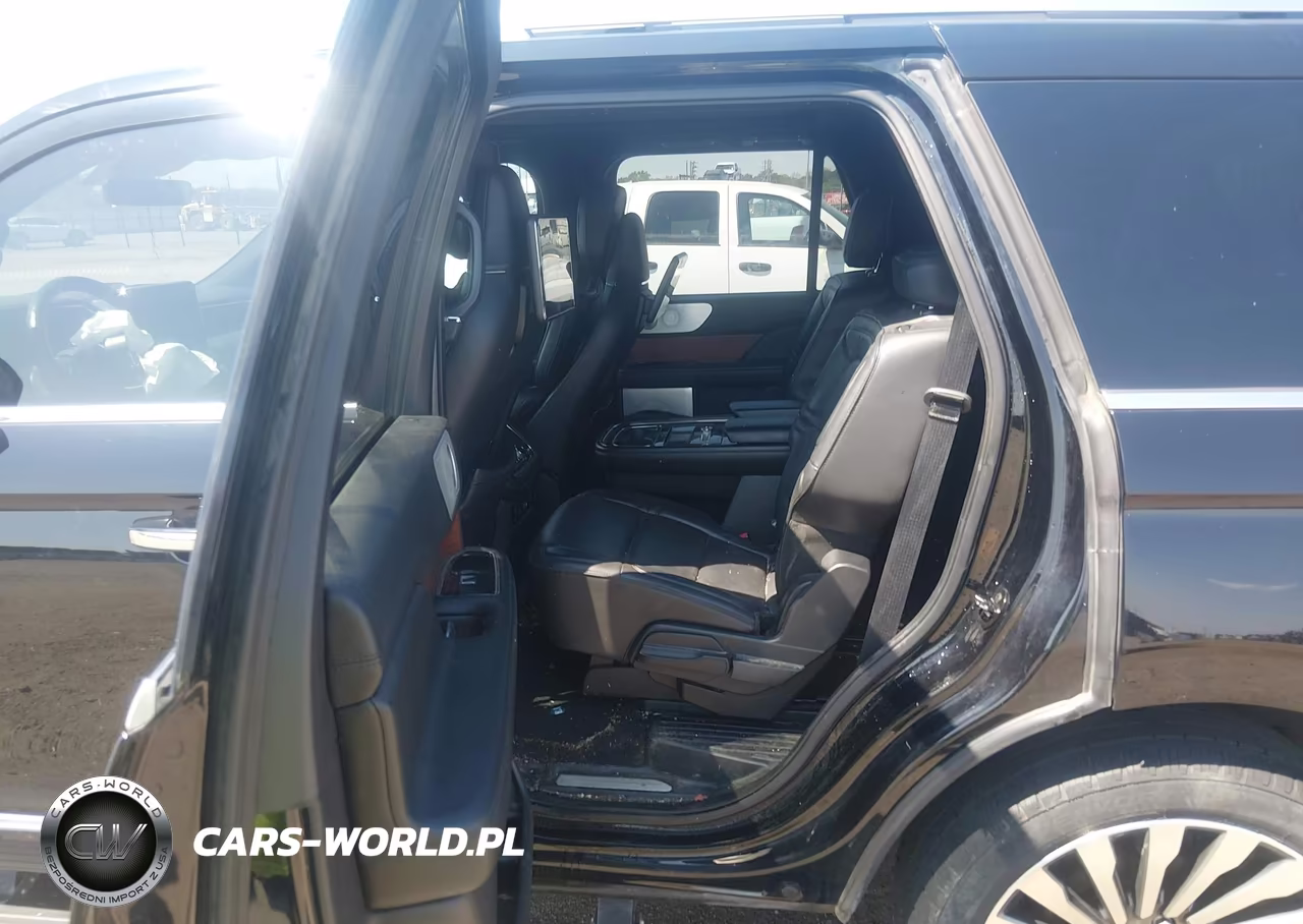 2018 Lincoln Navigator Reserve VIN:5LMJJ2LT6JEL09648 - 8