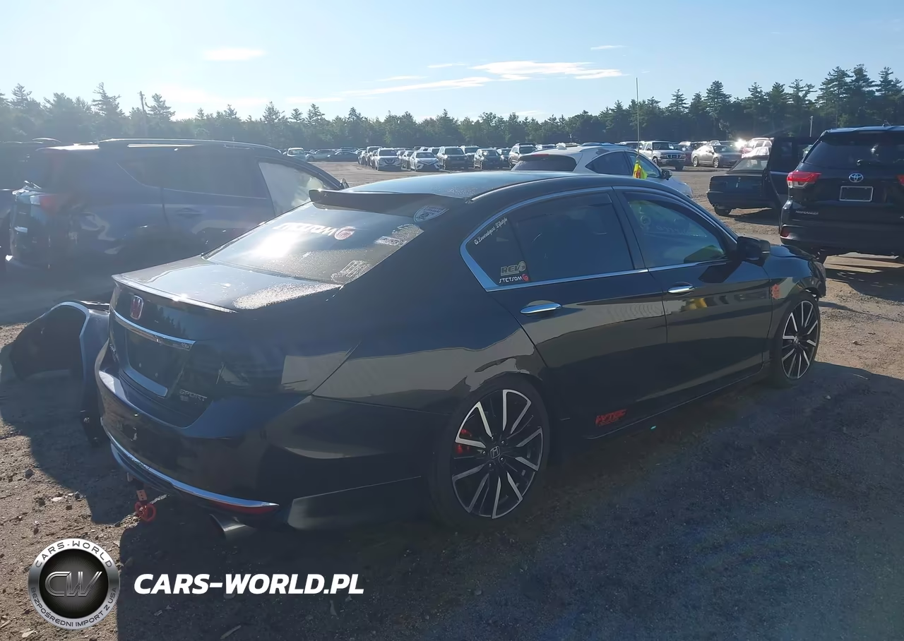 2017 Honda Accord Sport VIN:1HGCR2F50HA289244 - 4