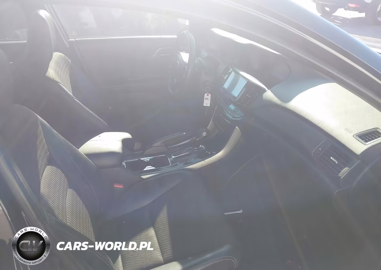2017 Honda Accord Sport VIN:1HGCR2F50HA289244 - 5