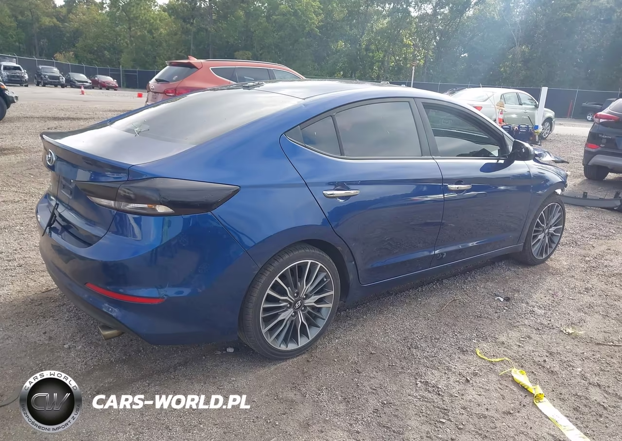 2017 Hyundai Elantra Value Edition VIN:5NPD84LF9HH207096 - 4